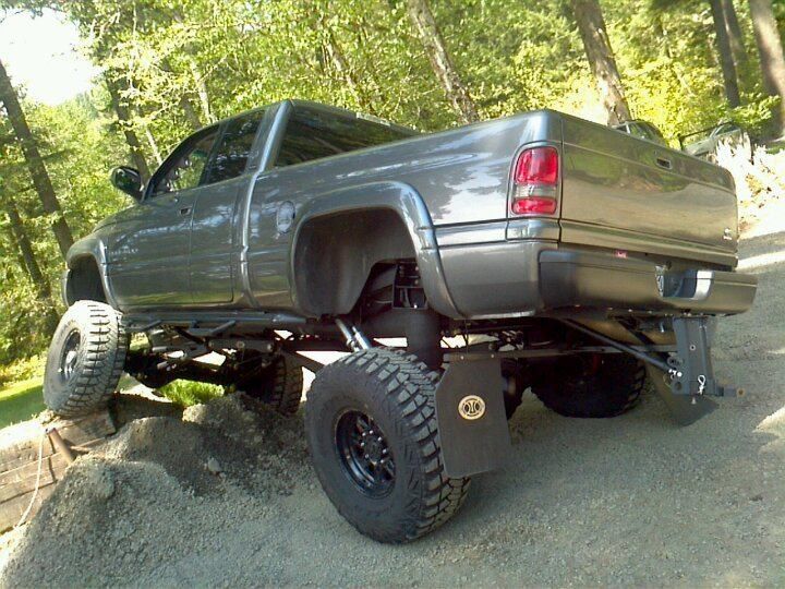 Pros and Cons of a 4Link and Trailing Arm Rear Suspension? Ford Powerstroke Diesel Forum
